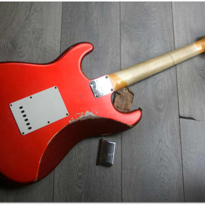 FENDER "Custom Shop Limited Edition '59 Strat, Relic, Faded Aged Candy Apple Red" 3. 73 kilograms image 5