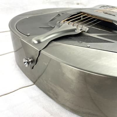 Royall Resonators Trifecta Relic Gun Metal Finish 12 Fret Cutaway Brass Tricone Guitar image 12
