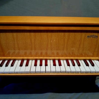chromatic toy piano Michelsonne Paris 37 keys - very good sound ! image 1