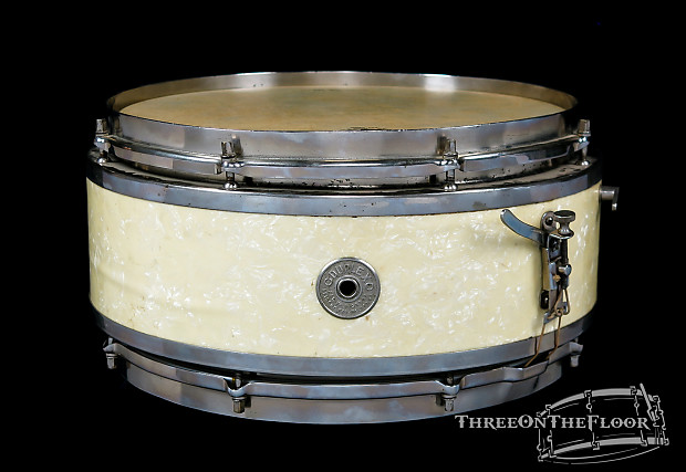 Duplex snare outlet drum