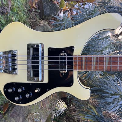 1981 Rickenbacker 4001 Bass - White - Light Weight -OHSC for sale