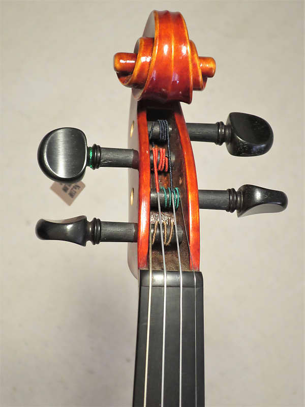 Suzuki Violin No. 1100 