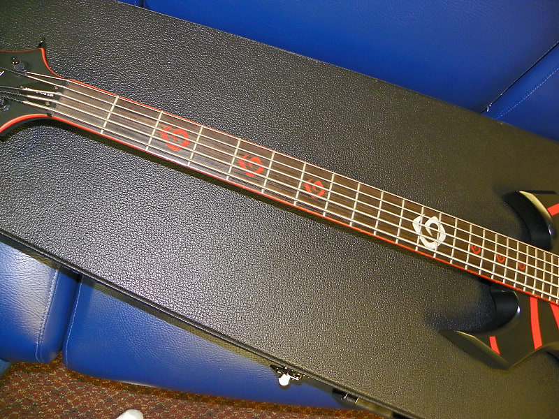 ベース BC Rich Warlock I.C.S. Vortex Signature B.C. RICH*I.C.S. VORTEX SIGNATURE*5 STRING*WARLOCK*BASS