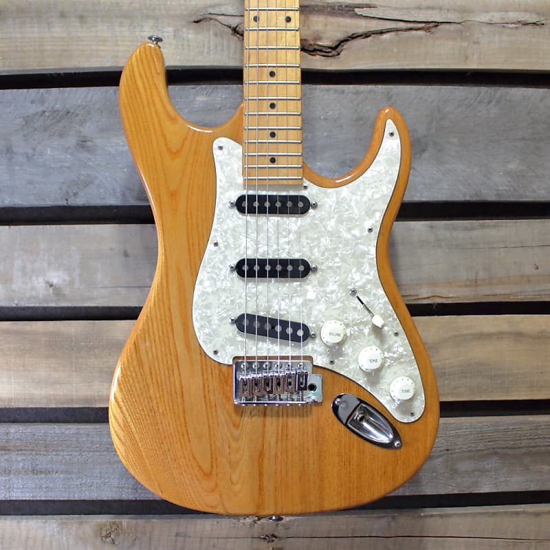 Vintage (90s) Samick SSM1-NS Strat Style Solid Body Electric | Reverb