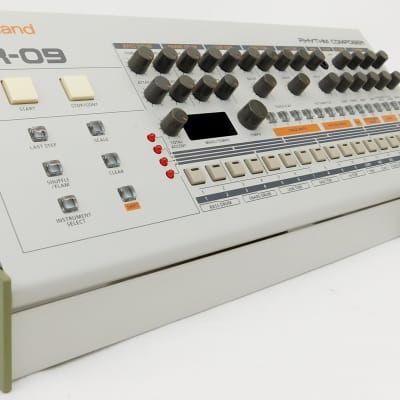 Roland Boutique Series TR-09 Rhythm Performer Drum Machine | Reverb