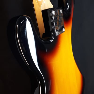 Fender Precision Bass Traditional 60s 2022 - Sunburst image 16