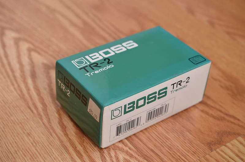 Boss TR-2 Tremolo with Keeley Mod Teal