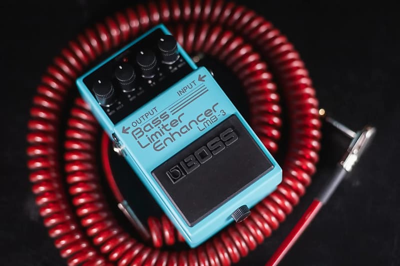 Boss LMB-3 Bass Limiter / Enhancer Pedal Reviews | Sweetwater