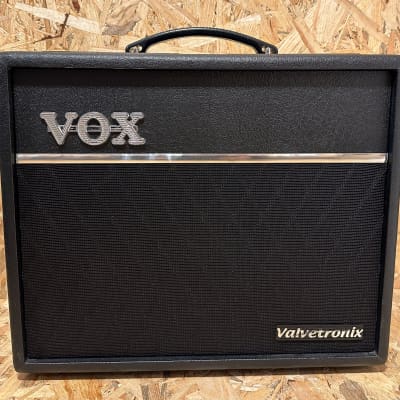 Vox Valvetronix VT20+ 30-Watt 1x8