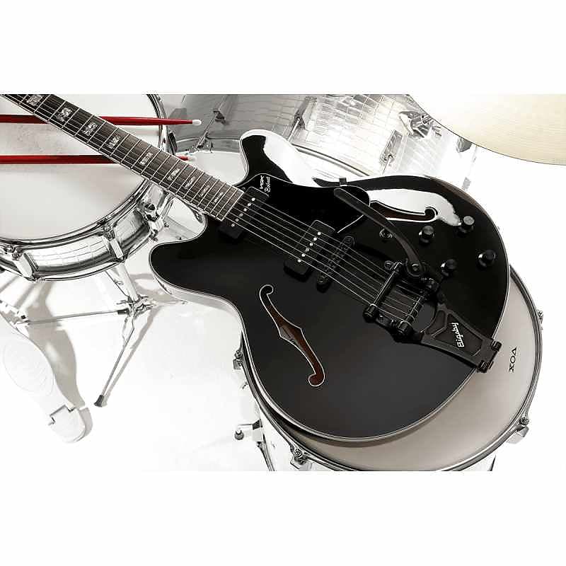 【美品】VOX BOBCAT V90 WITH BIGSBY ジェット・ブラック Bobcat V90 Bigsby - Vox Amps