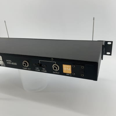 REXER VXR-800D Wireless Rack Mount Receiver with VX-801