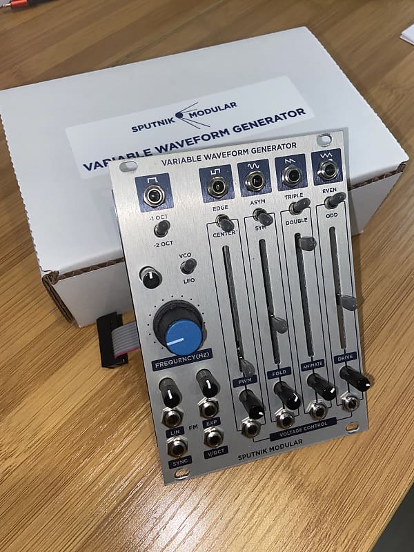 Sputnik Modular Variable Waveform Generator | Reverb