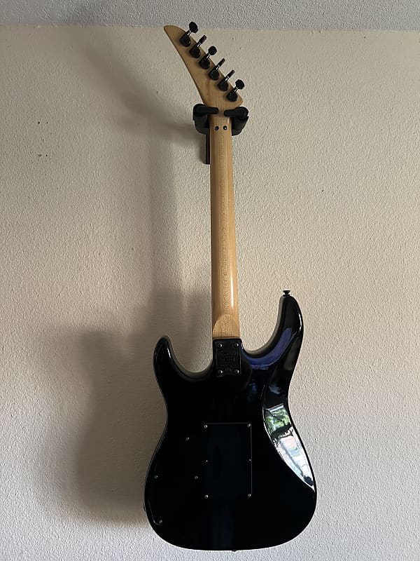 Kramer Neptune NJ USA エレキギター ブラック Kramer Neptune NJ USA 1980's - Black and white binding | Reverb
