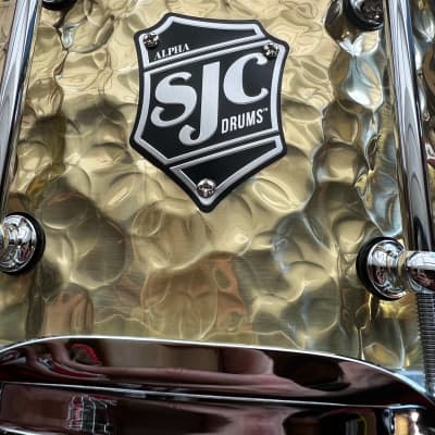 SJC 6.5" x 14" Alpha Brass Snare Drum - Polished Hammered Brass image 2