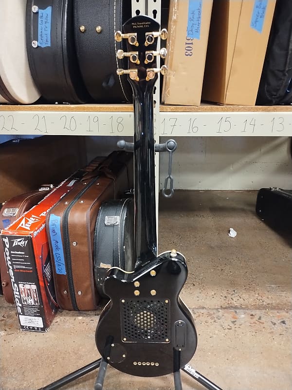Pignose PGG-259 Mini Electric Travel Guitar - Black w/ Gold