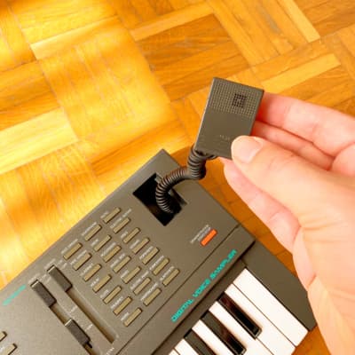 Yamaha VSS-100 (Japan, 1987) - Voice Sampling Sampler Keyboard with manual! Big brother of the VSS-30! image 9