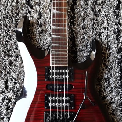 cort x11 ロック式エレキギター トレモロアーム付き cort x11 ロック式