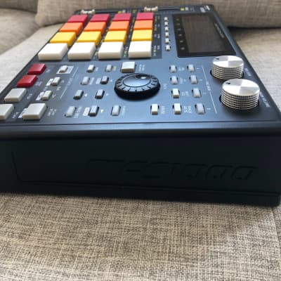 AKAI MPC 1000 Upgraded and Custom Colors Sampling Drum Machine and Sequencer image 8