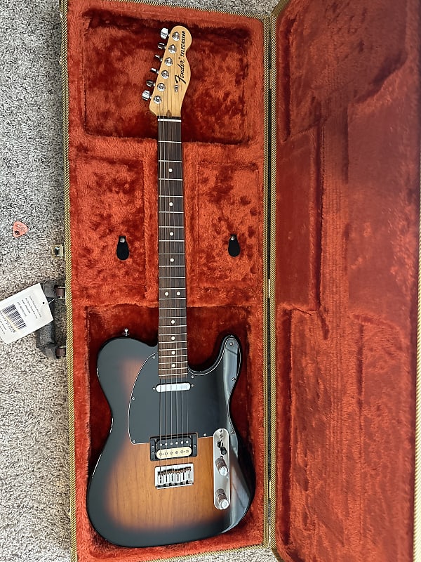2018年　Fender USA Professional Telecaster Fender American Professional Telecaster 2018 | Chicago Pawners