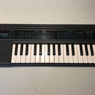 Yamaha PSS-130 Synthesizer 1987 - Black image 1