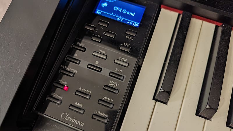 Yamaha CLP-535 Clavinova 88-Key Digital Piano | Reverb