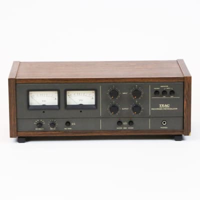 1970s Teac Tascam Recorder / Reproducer Faux Rosewood Laminated Cabinet Vintage 35-2 1/4” Stereo Analog Tape Machine Meter Bridge image 3