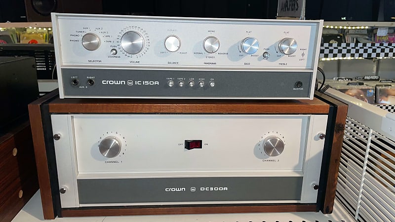 Crown DC-300A Power Amp in Wood Case + IC-150A Preamp Integrated Circuit  160 W