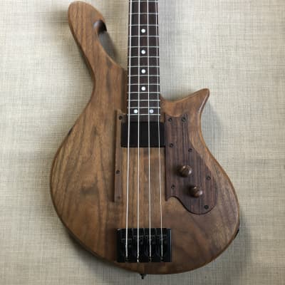 Birdsong Fusion - hand made short scale bass - 2010 - 4 string image 2