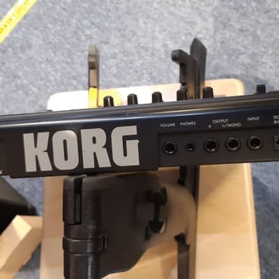 Korg A5 Multi Effect Pedal Unit. Black image 3