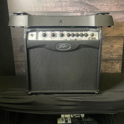 Peavey Peavey VIP-2 Combo Amp w/ Pedal Guitar Combo Amplifier (Charlotte, NC) for sale