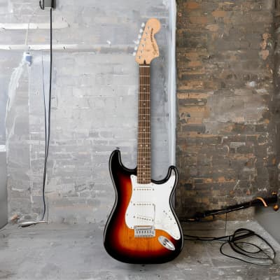 Fender Affinity Series Stratocaster Electric Guitar with White Pickguard and Maple 'C' Shaped Neck (Indian Laurel Fingerboard, 3-Color Sunburst) image 8