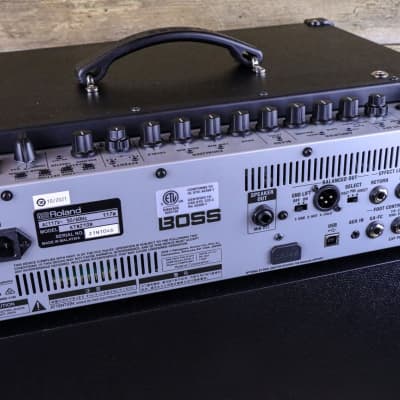 Boss Katana-210 Bass 2 x 10-inch 160-watt Combo Amp image 5