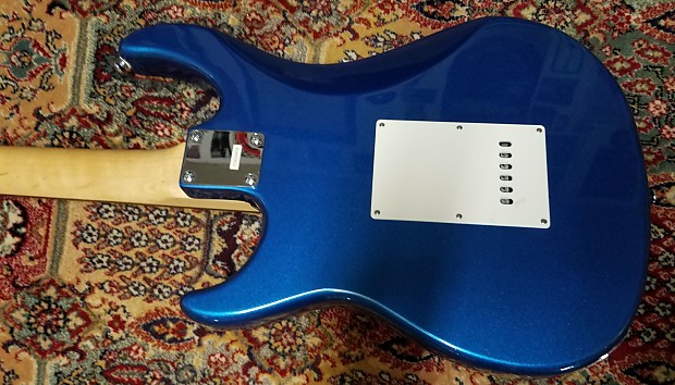 Peavey Raptor Plus HSH Blue Sparkle