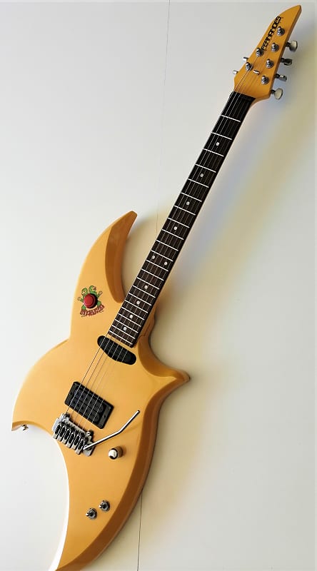 Fernandes Kiyoshi モデル Mod EMGピックアップ。