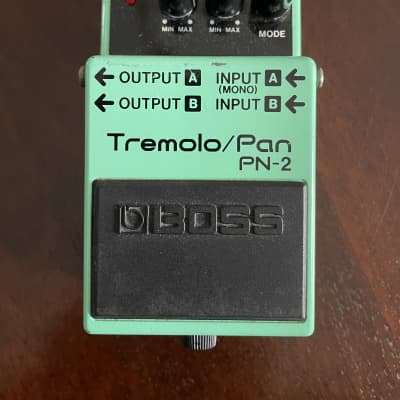 Boss PN-2 Tremolo/Pan