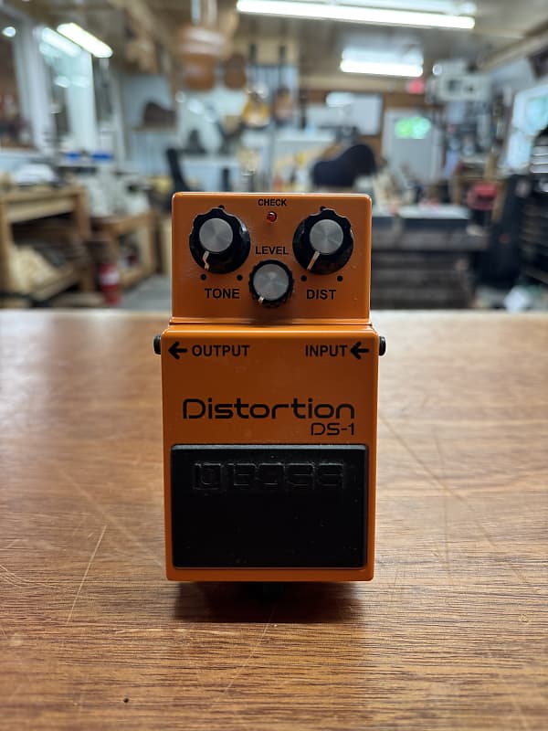 Boss DS-1 Distortion