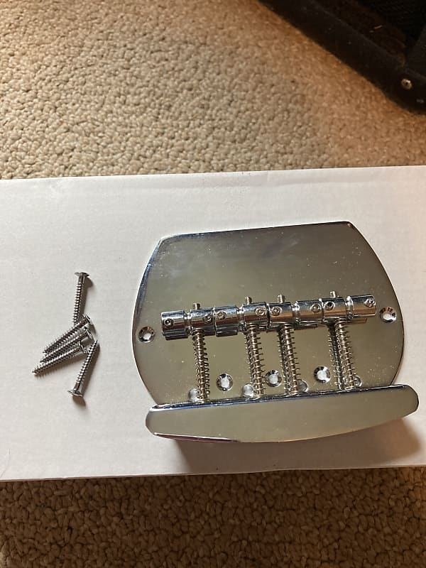 Replacement Bridge for Fender/Rickenbacker Bass Reverb