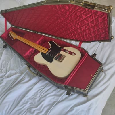 Warwick casket guitar case WCK 10706 B/R/SB image 3