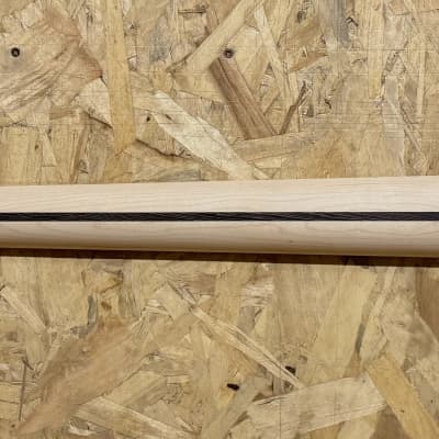 Luthier Made Precision bass neck - Natural image 3