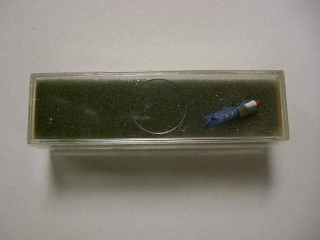 Vintage 66D Electro Voice Ceramic Phonograph Cartridge and Needle