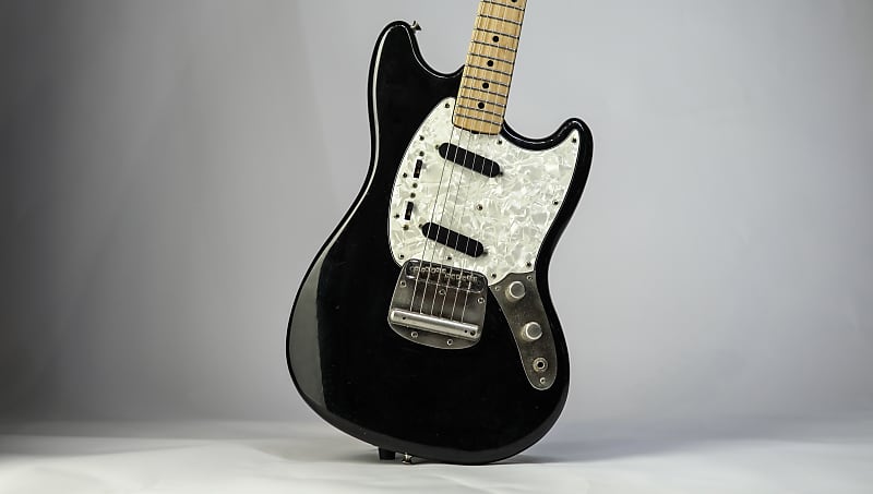 FERNANDES Mustang type SAMPLE BODY ムスタング Fernandes Mustang