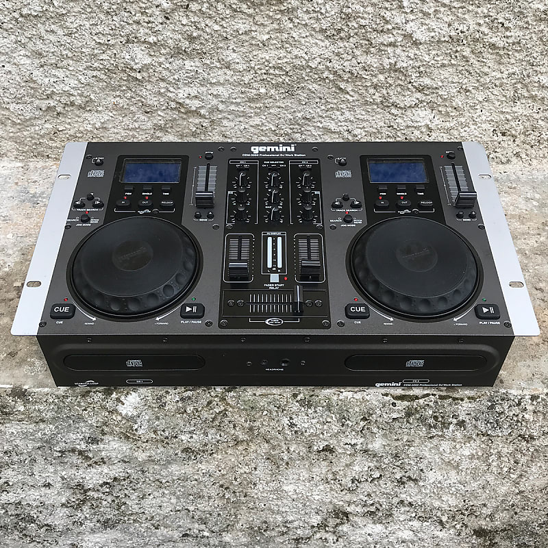 Gemini CDM-3200 Professional Dual CD Player DJ Mixer | Reverb