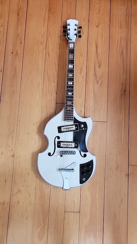 Kent  Model 834 (Violin Guitar) 1966 White image 1