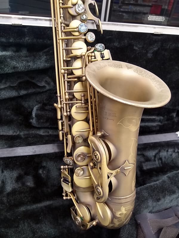 Elite V Baritone Saxophone Luxus Brass Plated - Schiller