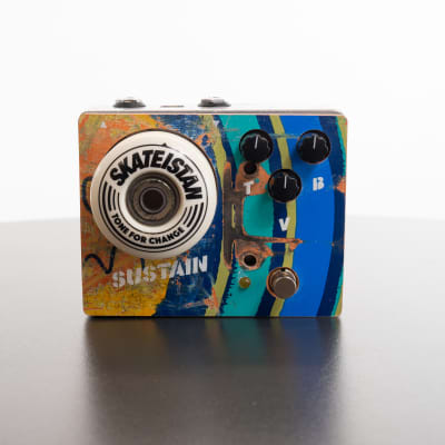 Tone for Change Limited Edition "Skatedeck" Fuzz Pedal for Skateistan Charity image 4