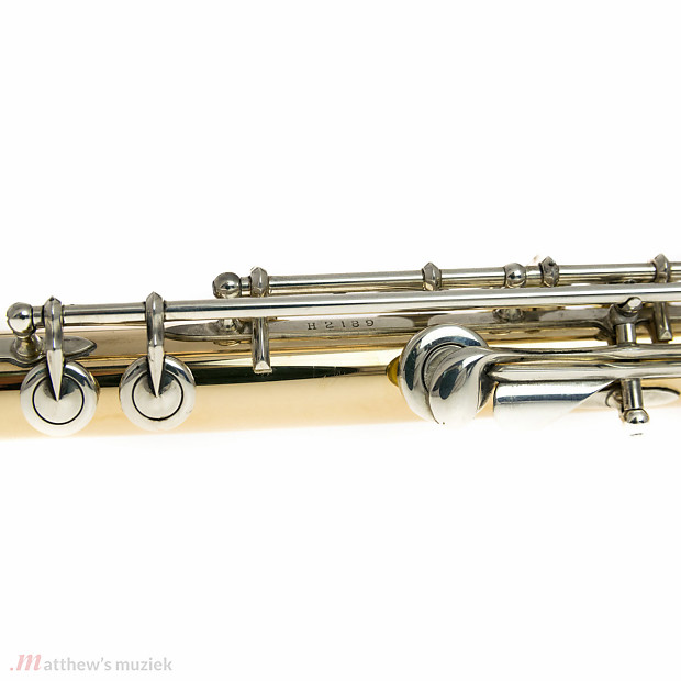 Armstrong shop heritage flute