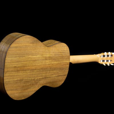 David Duyos - Cedar luthier handmade guitar - French Polish 2024 - French polish image 4