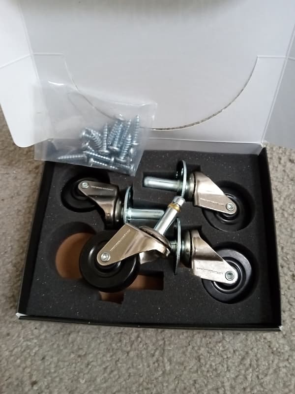 Ernie Ball 6102 Deluxe PopIn Socket Amp Caster Set Missing Reverb