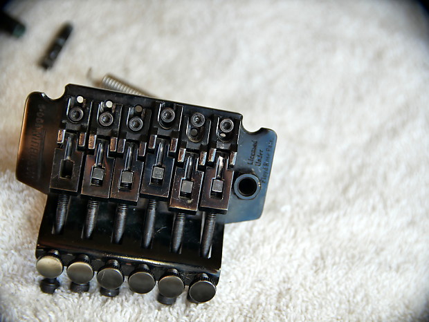 Washburn 600s store floyd rose