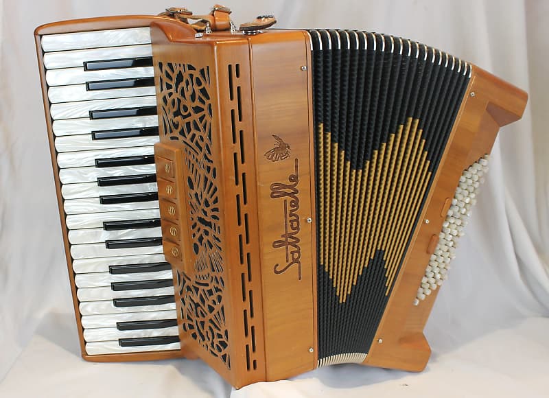 6270 - Certified Pre-Owned Cherry Saltarelle Cleggan Piano Accordion LMM 35 72 image 1
